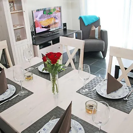 Haus Sanddorn Whg 03 Mit Terrasse Appartamento Thiessow